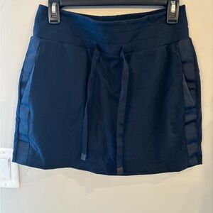 Athleta Navy Active Skirt with wide Textured Waistband